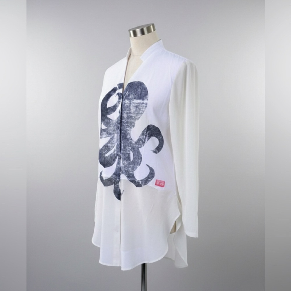 Helmet Lang White Shirt  Hand Painted Black Octopus (Seal) Size Med.